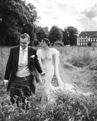 Looking through these photos of Sabrinas & Philipps elegant wedding @kasteel_pietersheim day just makes us feel all the excited butterflies.

It will NEVER feel normal to be lucky enough to be the one chosen to capture days like these. And we will always strive to do the best job possible to make that choice worth wild!

Many thanks to the best vendor team: 
Wedding Planning: @sagtja 
Flowers & Decoration: @gutjahrdekodesign 
Hair & Makeup Styling: @tantje.de 
Wedding Venue: @kasteel_pietersheim 
Wedding Videography: @justmemoriesfilms 
Wedding Ceremony: @martin.lieske 
Dress: @brautbluete 
Suit: @coveundco 
Live Music: @piano_cello 
Stationery: @traufabrik 
Cake: @cakesnbakes.be 
Chairs: @nimmplatz 
DJ: @djmarkusrosenbaum 
Kidsevent: @leokinderevents 
@jacobstravel 
@gr8hotel 

.
.
.
.
#bridetobe #bridestyle #weddingphotography #weddingplanning #weddingdress #elegantwedding #belgiumwedding #bridemakeup #weddingdaytips #weddinginspiration #beautifulbride #weddingplanner #destinationwedding #bridestyles #weddingdecor #weddingdetails #classywedding #weddingideas #weddingphototeam #brigittefoysiphotography #bridalfashion